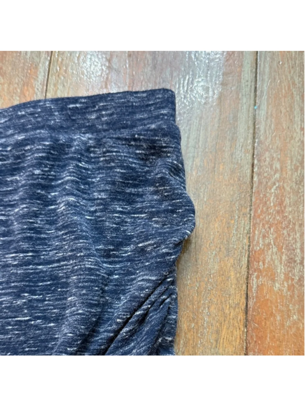 Bella Luxx Navy Blue Heathered Ruched Skirt Small - Picture 3 of 7